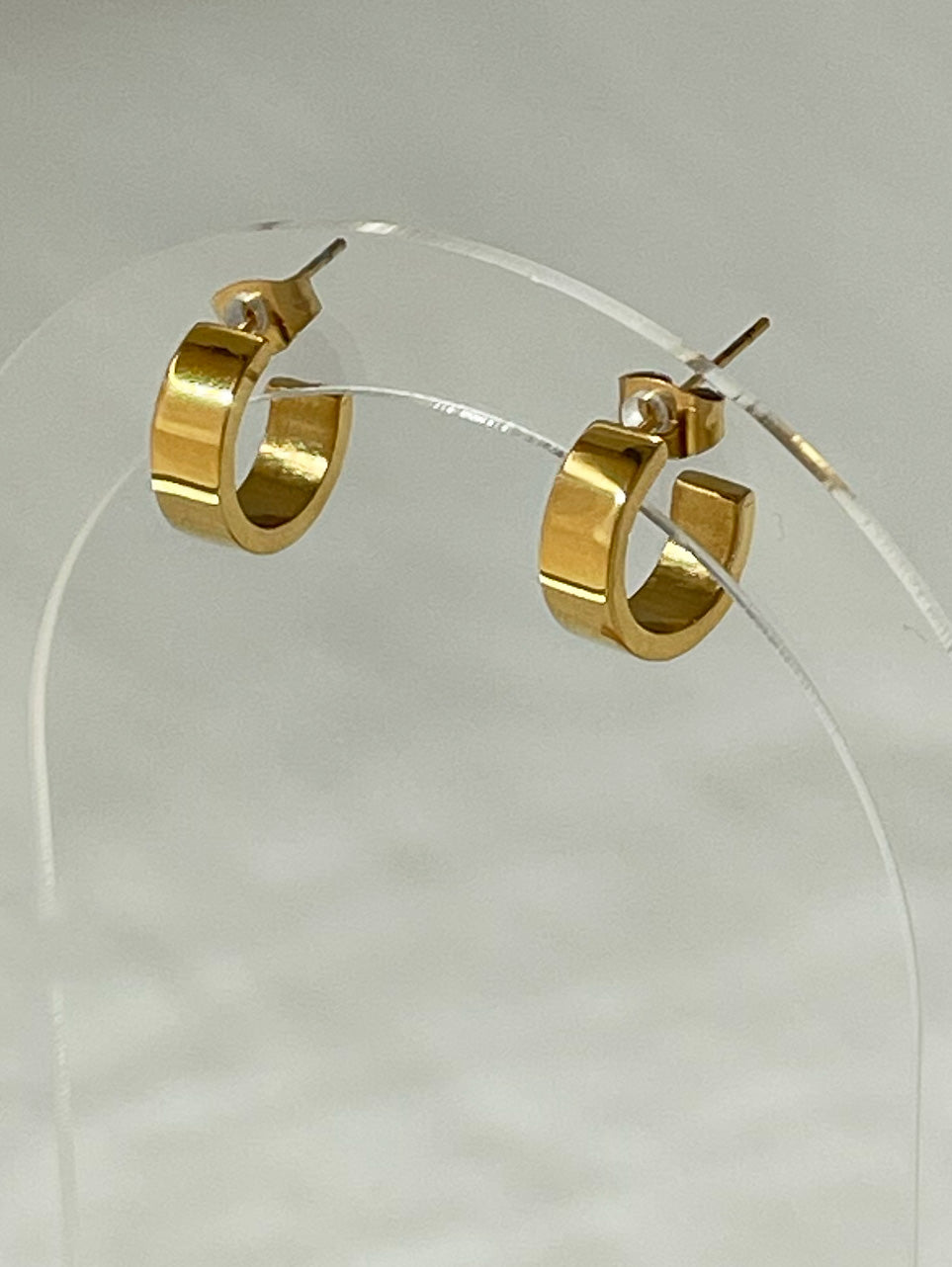 Essential Stack Hoop Earrings