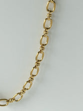 Load image into Gallery viewer, Oval Link Chain Necklace

