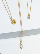 Load image into Gallery viewer, Violette Pendant Necklace

